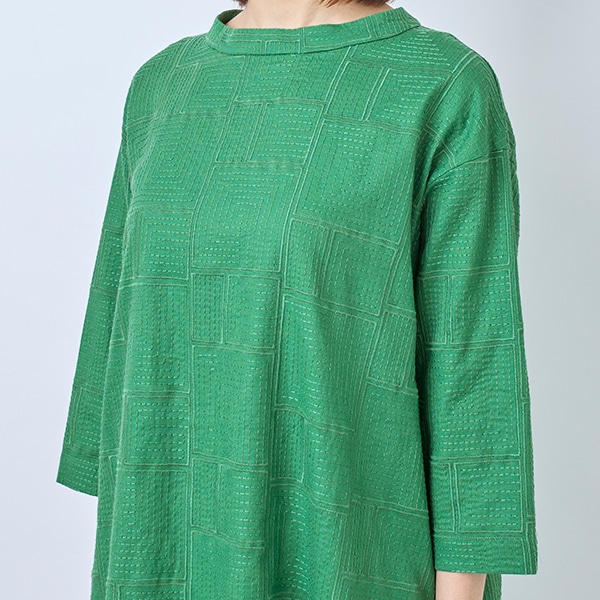 総柄刺繍チュニック