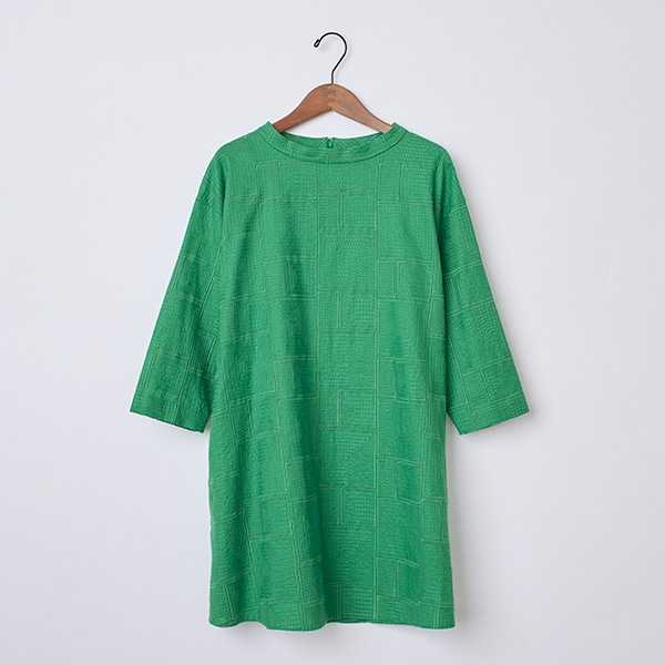 総柄刺繍チュニック