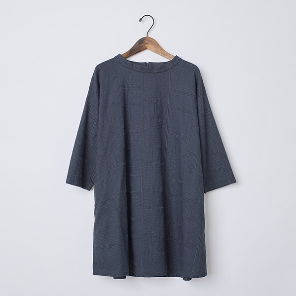 総柄刺繍チュニック