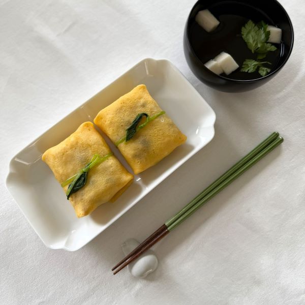 花型 長角皿 白磁