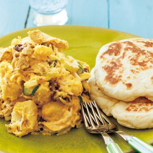 チキンポテトサラダと簡単ナン