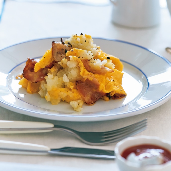 ベーコンエッグポテトサラダ